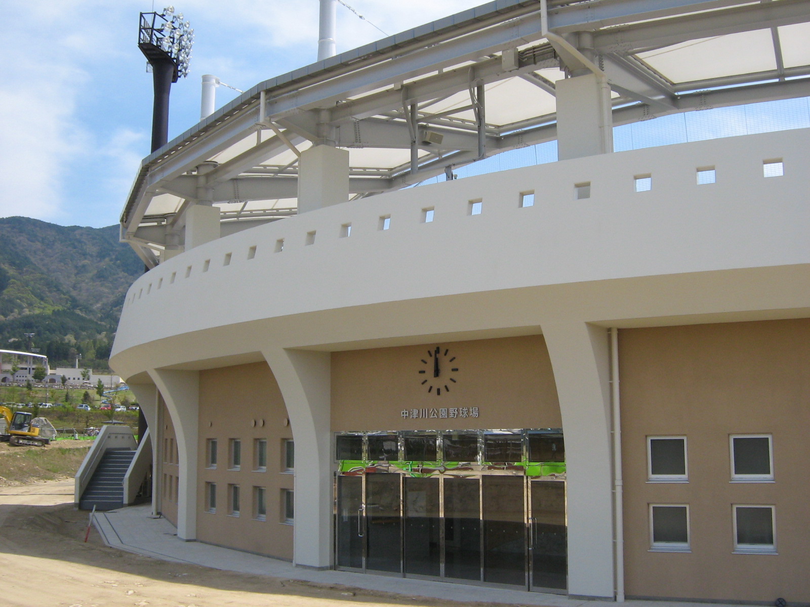 中津川公園野球場